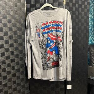 NWT Men’s Marvel Long Sleeve